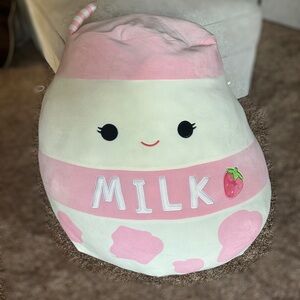 Squishmallows JUMBO AMELIE STRAWBERRY MILK 24" RARE Plush Toy 2024 No tags